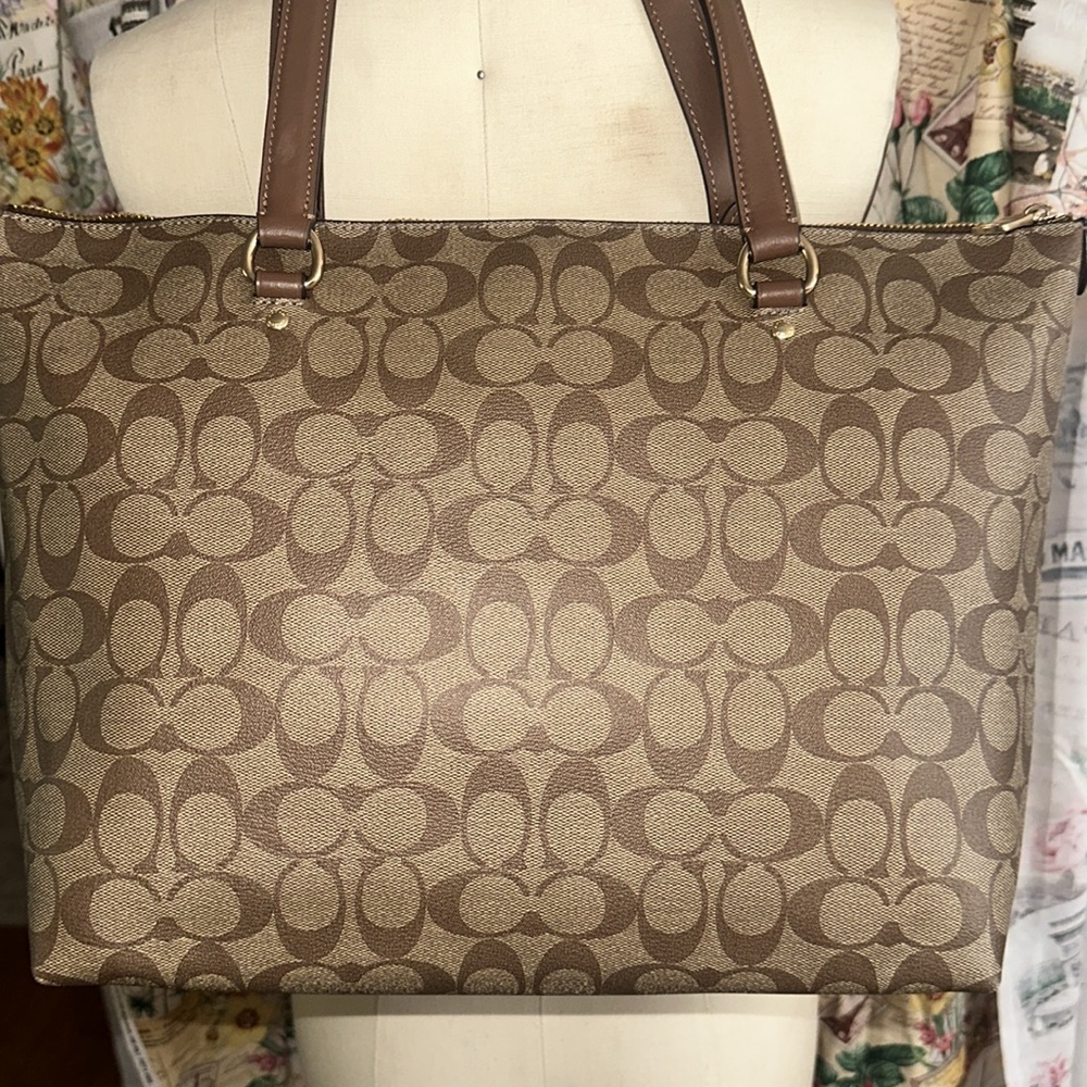 Coach F79609 Signature Tote Bag for Women X& 2 matching wallets - Picture 6 of 16